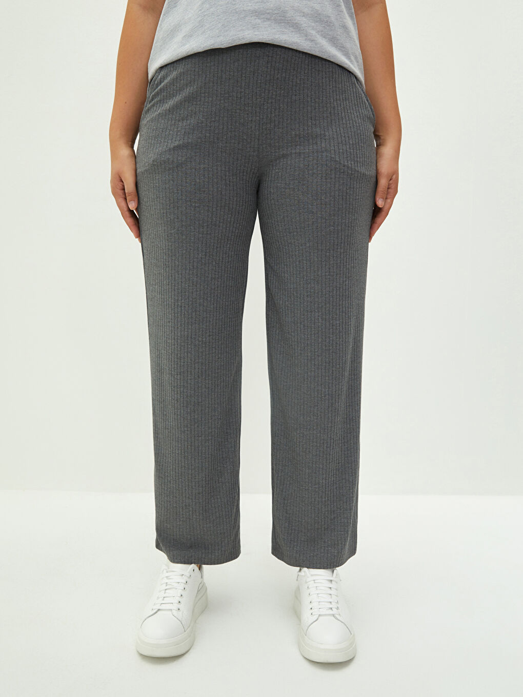 Pantaloni Dama Marimi Mari Cu Talie Elastica Drepti Cu Buzunare-3