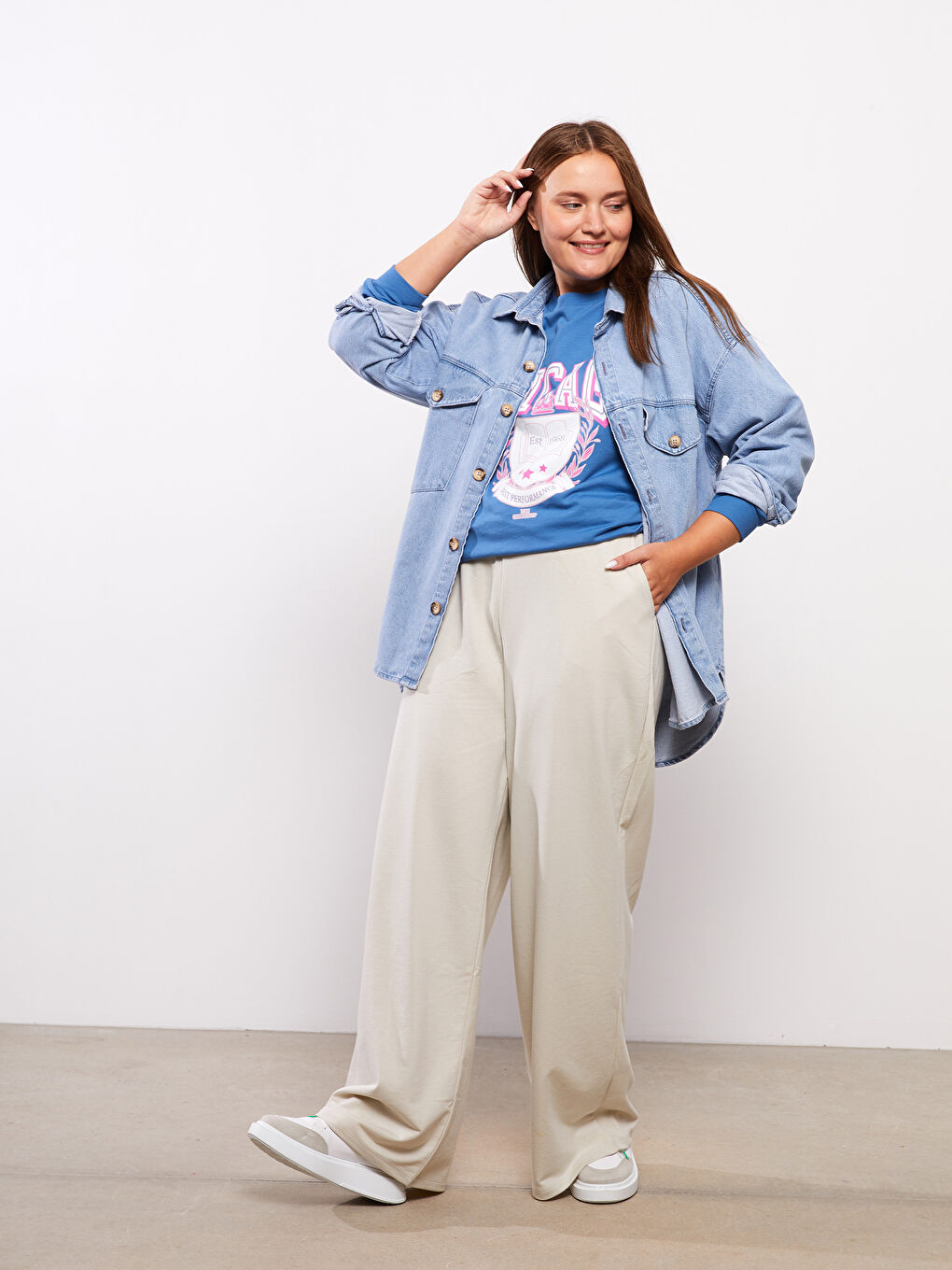 Plus Size Elastic Waist Straight Pocket Detailed Wide Leg Women's Sweatpants-2