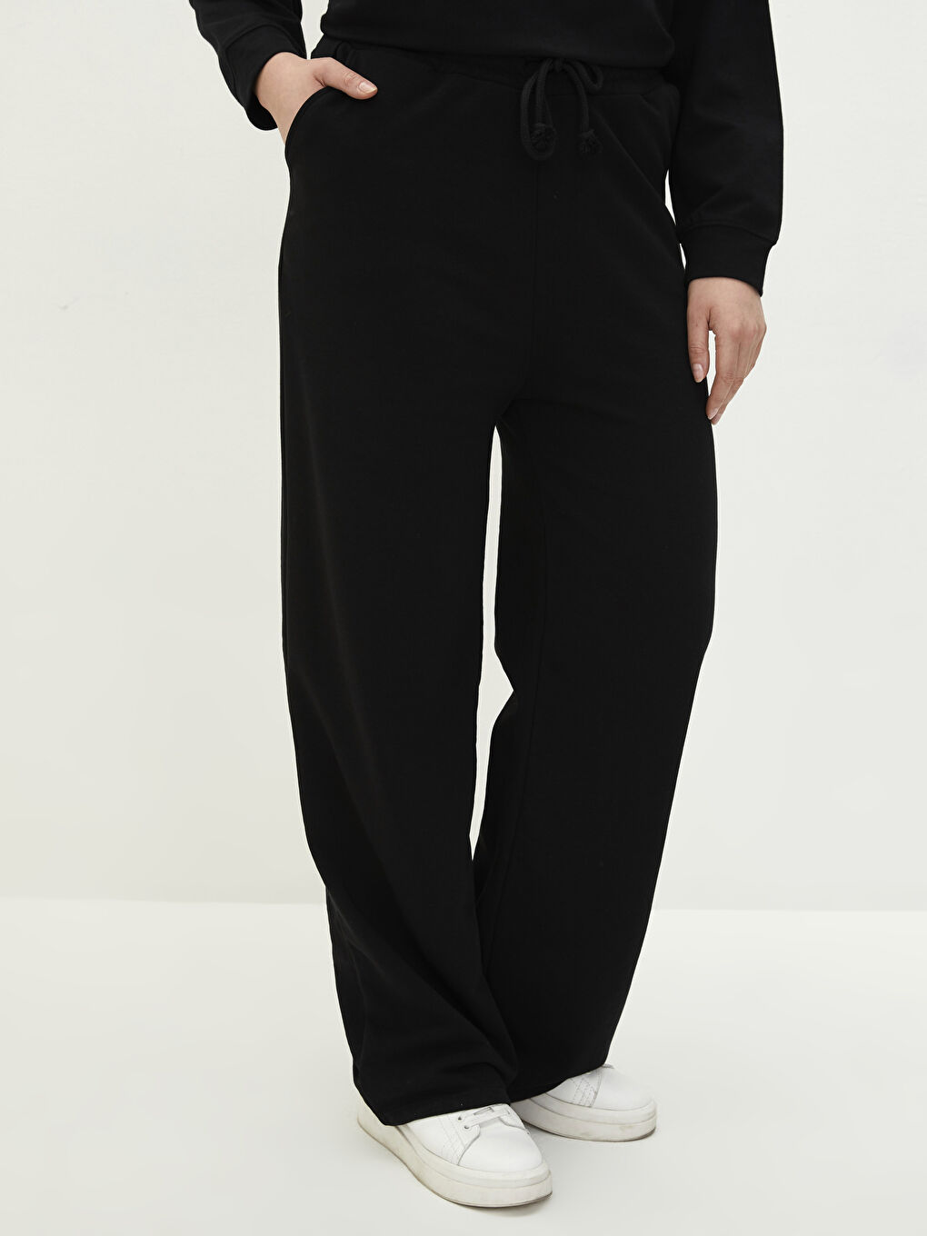 Damen-Sweatpants in Übergröße mit elastischem Bund und Taschen-Details-2