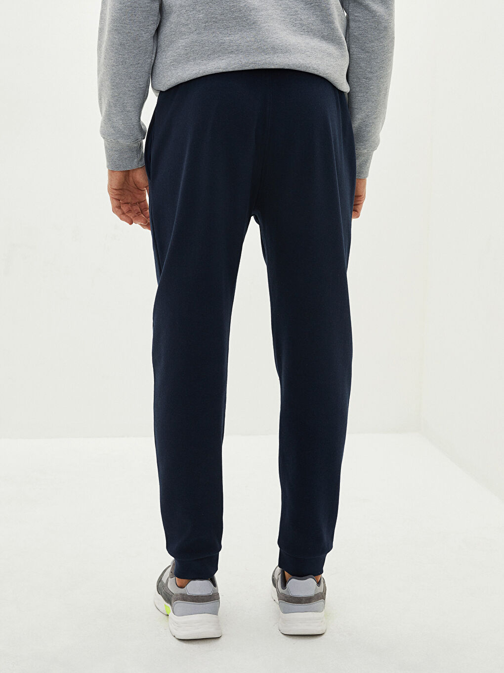 Standard Fit Men's Jogger Sweatpants-3