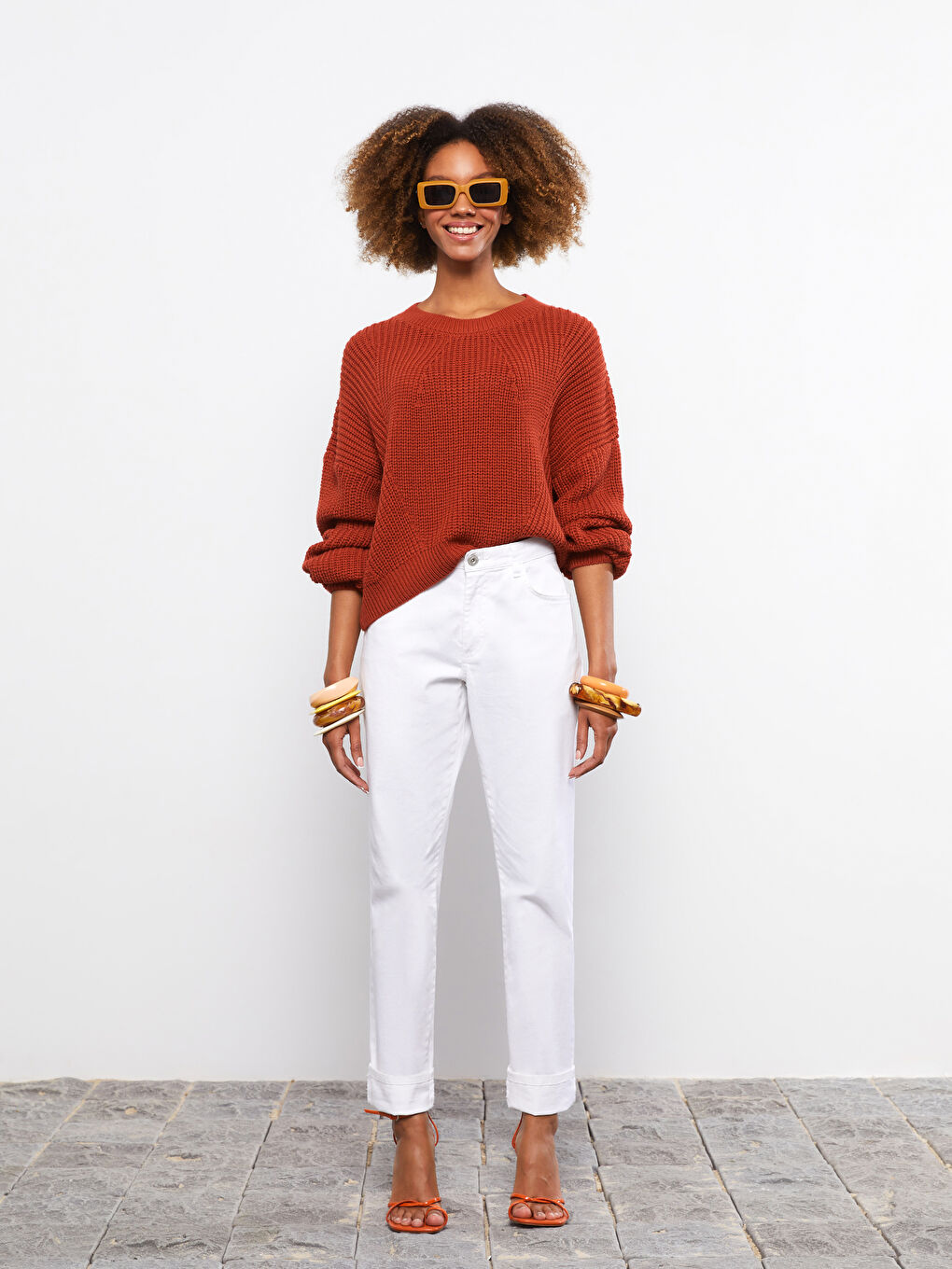 Kahverengi Bisiklet Yaka Kendinden Desenli Uzun Kollu Kadın Triko Kazak