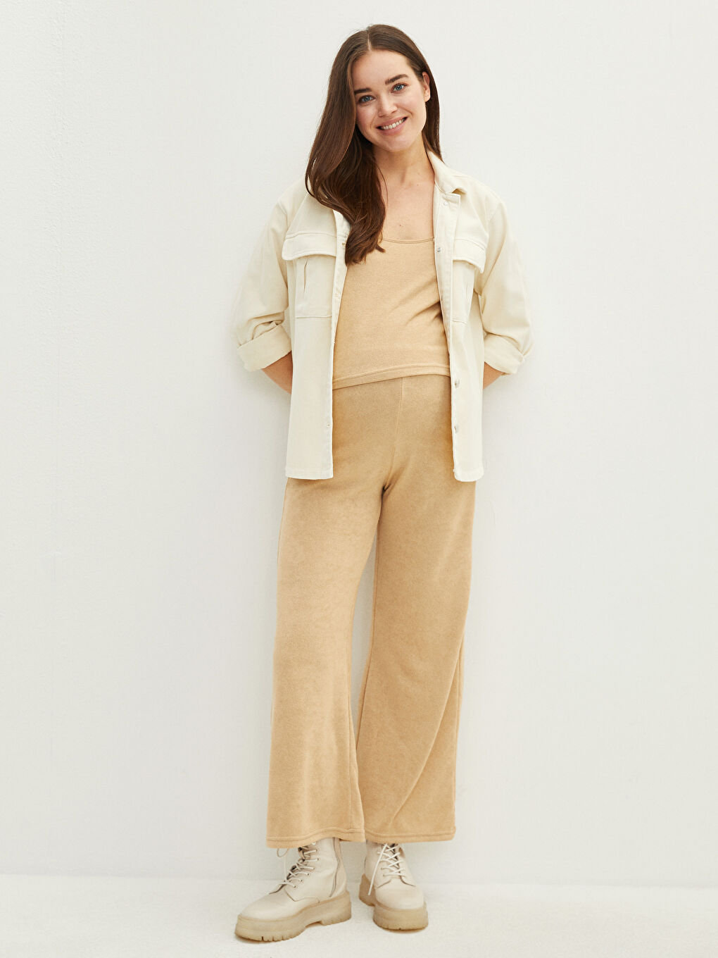 Elastic Waist Standard Fit Plain Maternity Sweatpants