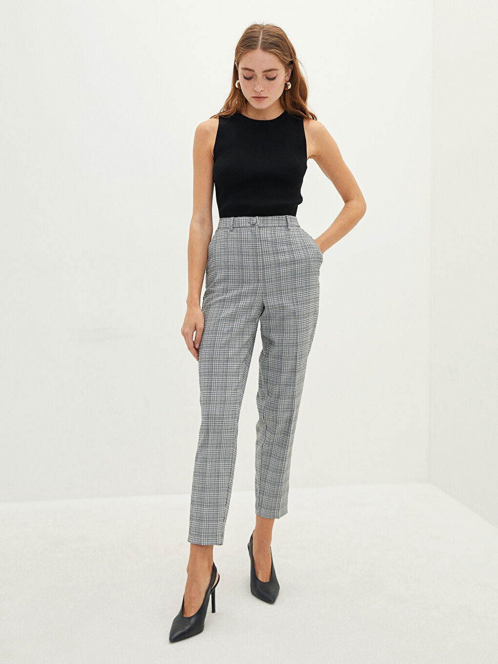 LCWAIKIKI Basic Elastische Damen Karohose mit Taschen -W1I835Z8-LMK