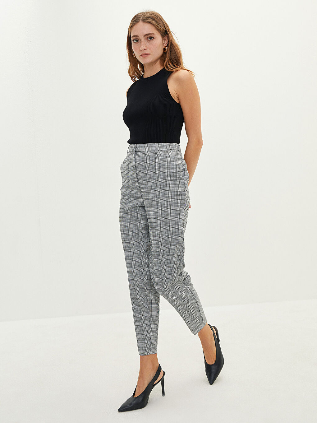 LCWAIKIKI Basic Elastische Damen Karohose mit Taschen -W1I835Z8-LMK