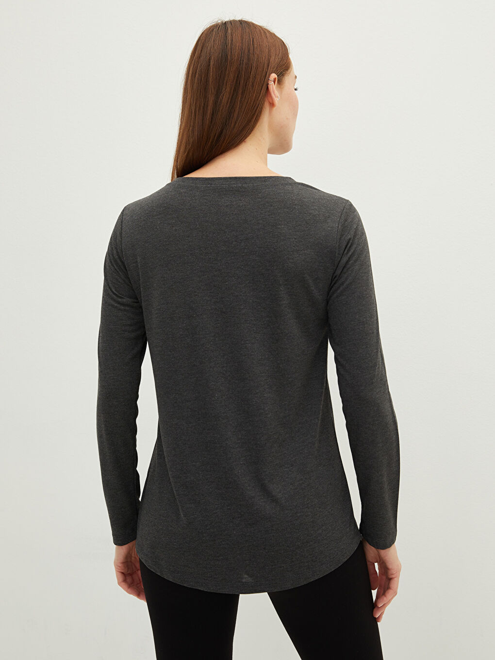 әйелдерге арналған ұзын жеңді принтті дөңгелек жағалы футболка-3