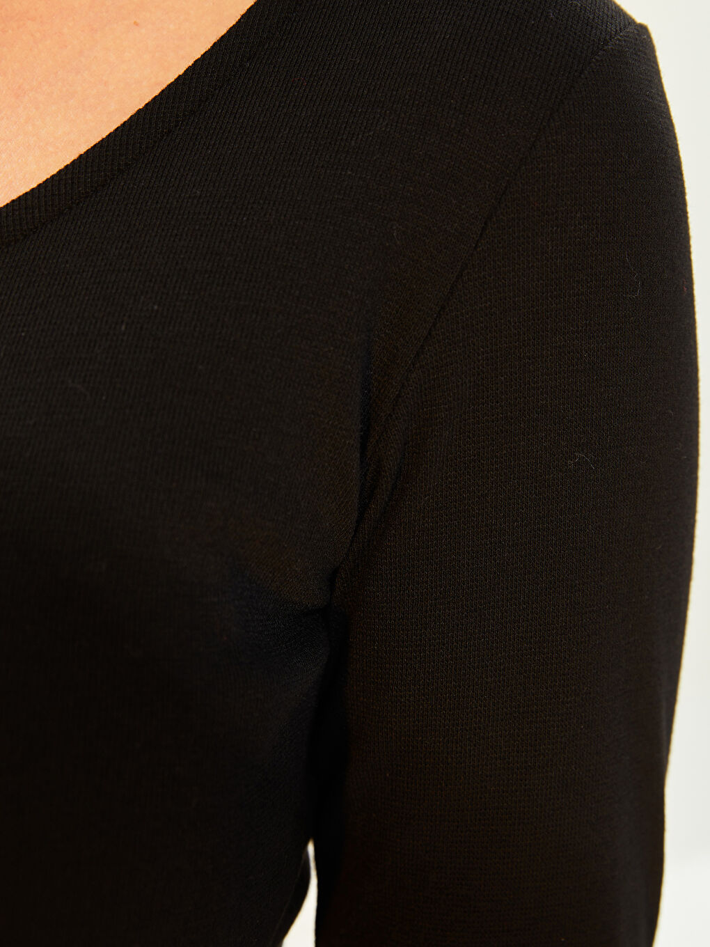 LCWAIKIKI Basic U-Ausschnitt Gerade Langarm Camisole T-Shirt für Damen -W1I849Z8-CVL