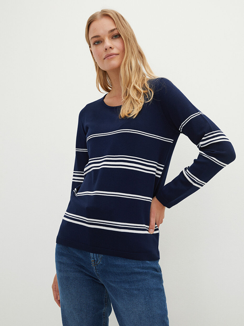 Crew Neck Striped Long Sleeve Women's Knitwear Sweater-1