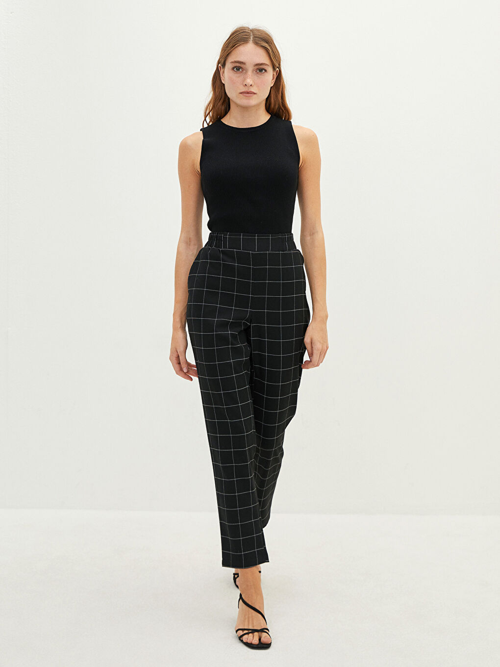 LC Waikiki Elastic Waist Comfortable Fit Checkered Pocket Detailed Women's Trousers -W1I911Z8-LKX