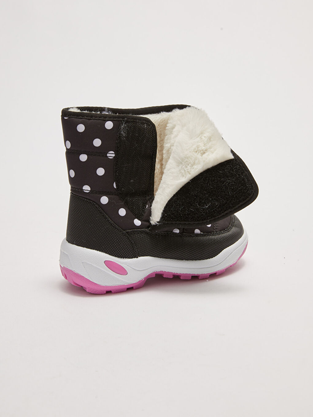 Minnie Mouse Licensed Velcro Patch Detailed Thick Sole Girls Snow Boots-5