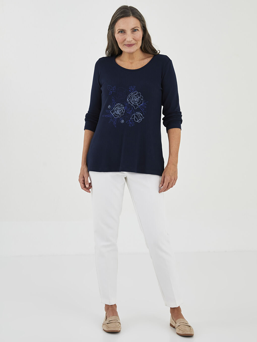 Crew Neck Embroidered Long Sleeve Women's T-Shirt-2