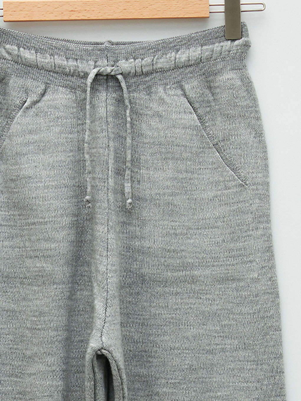 Pantalon de Jogging pour Femmes en Tricot avec Taille Élastique, Coupe Droite et Poches-7