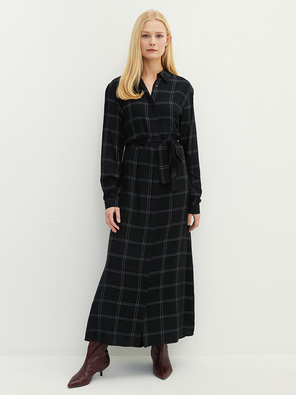 Front Button Closure Plaid Long Sleeve Viscose Women Shirt Shirt Dress-1