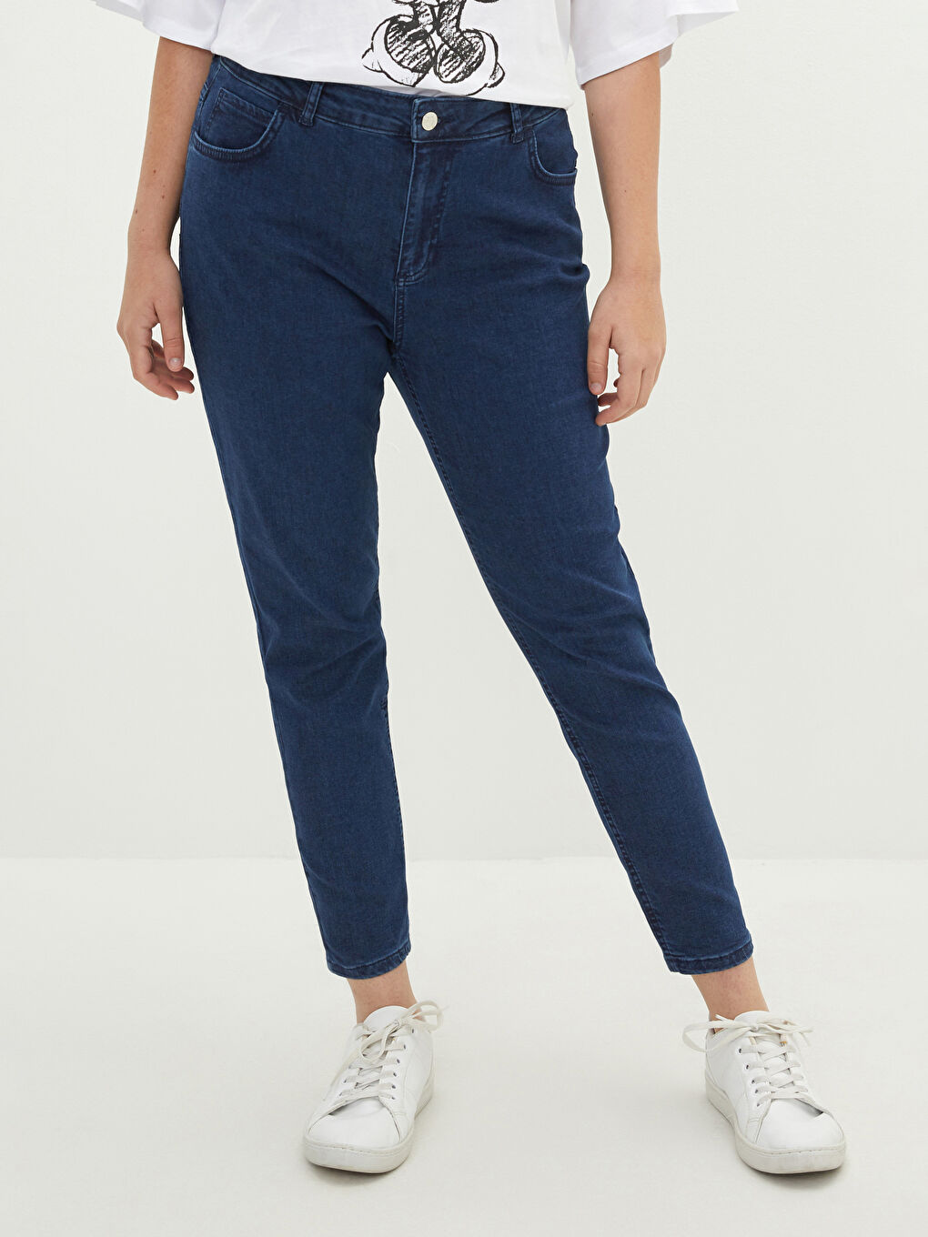 Large Size Normal Waist Mercury Skinny Fit Women's Rodeo Jean Pants with Pocket Detail-2
