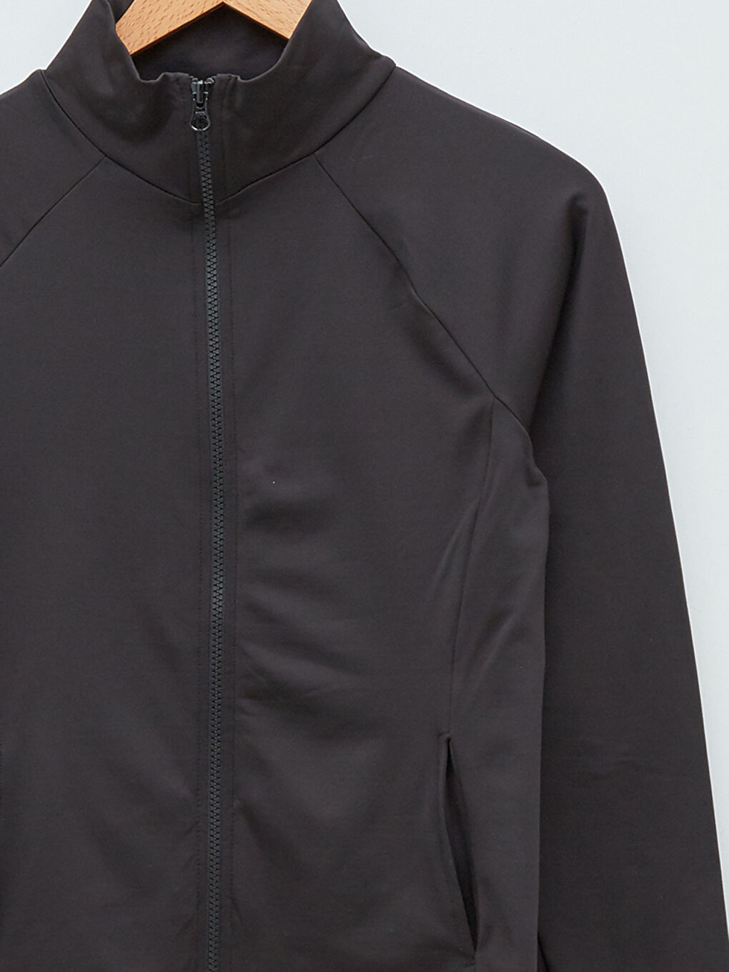 Siyah Dik Yaka Kadın Spor Hırka-7