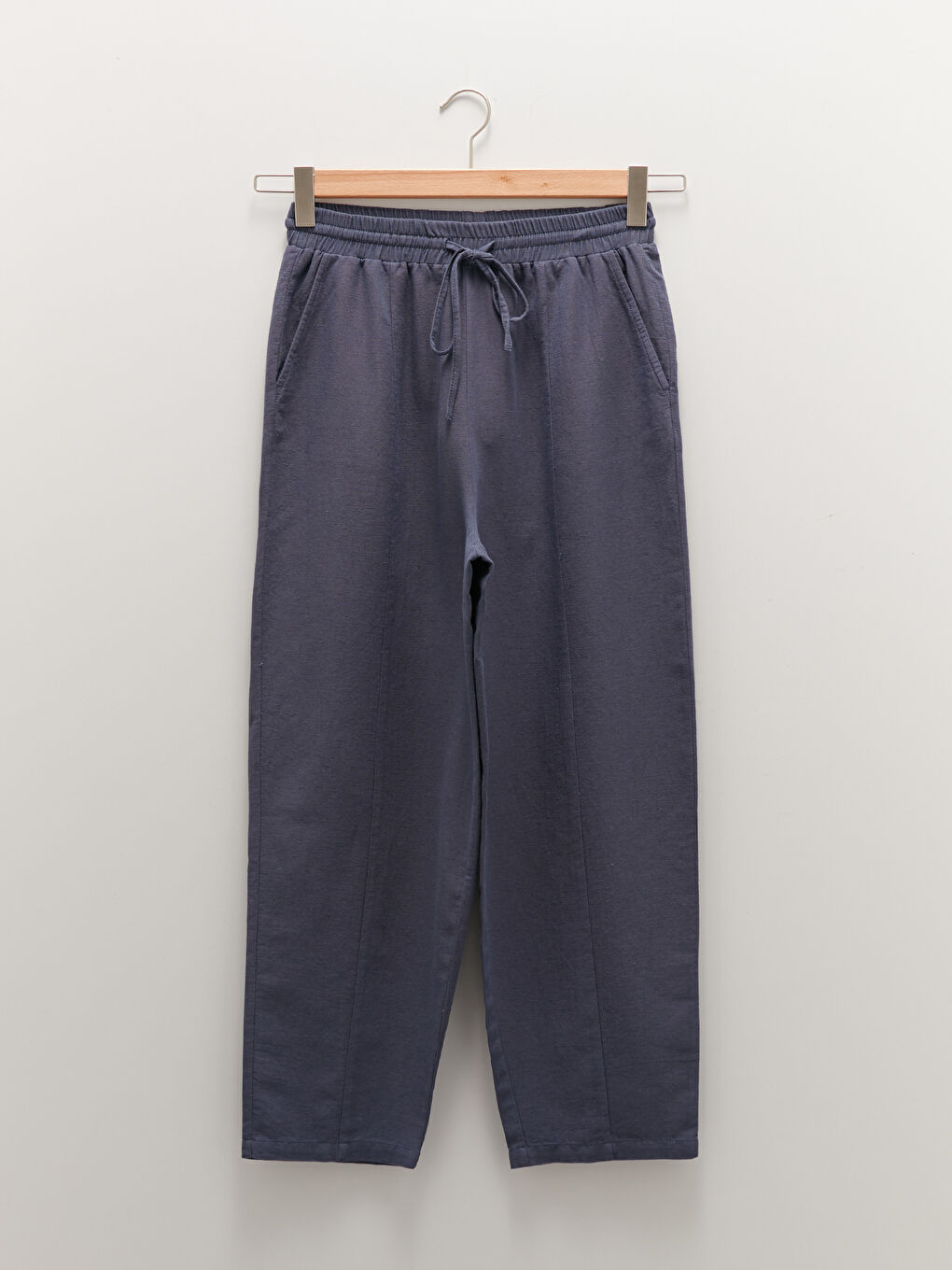Elastic Waist Regular Pocket Detailed Women's Trousers-4