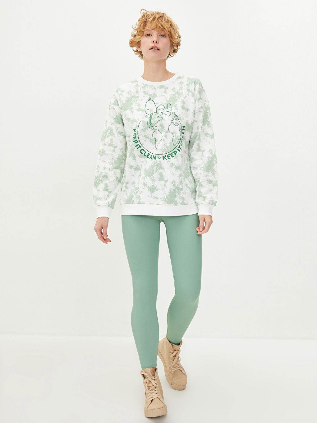 Hanorac cu Guler Rotund Snoopy Imprimat cu Mânecă Lungă pentru Femei-1