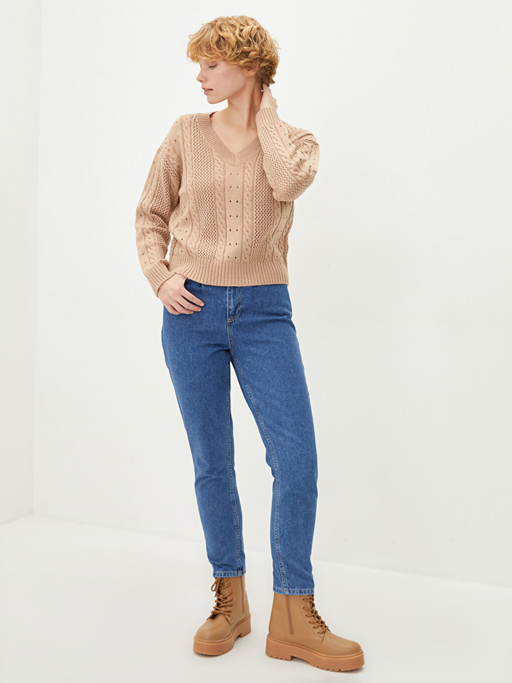 Әйелдерге арналған v жағалы өрнекті ұзын жең трикотаж жемпір-1