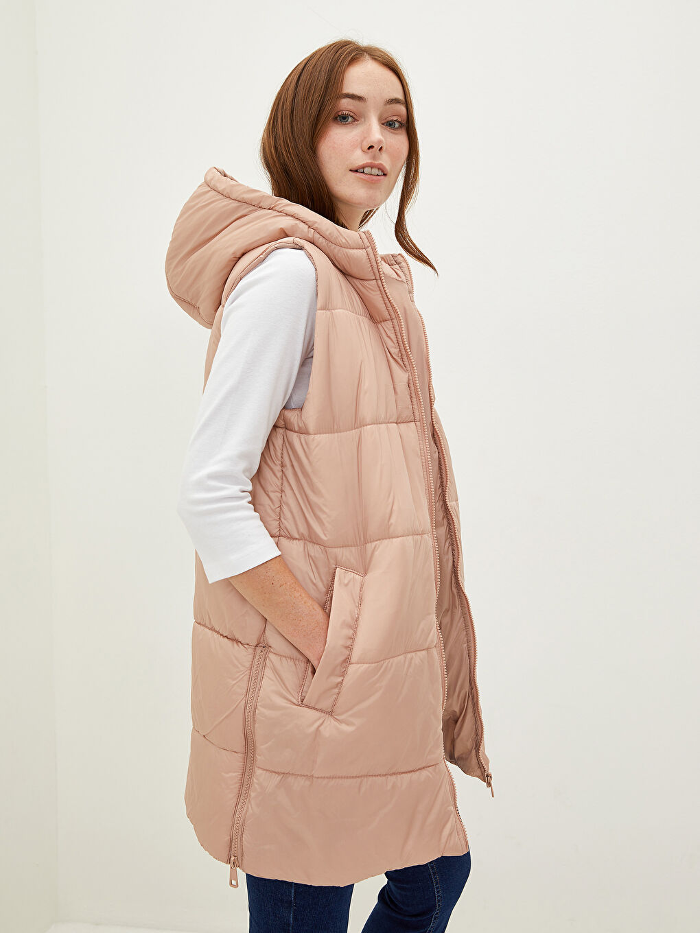 Hooded Collar Straight Sleeveless Pocket Detailed Women's Vest-2