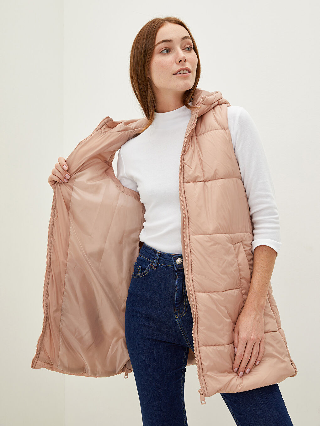 Hooded Collar Straight Sleeveless Pocket Detailed Women's Vest-7