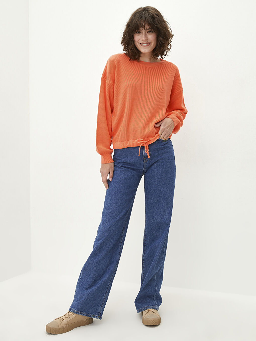 Bisiklet Yaka Düz Bağlama Detaylı Uzun Kollu Kadın Triko Kazak-1