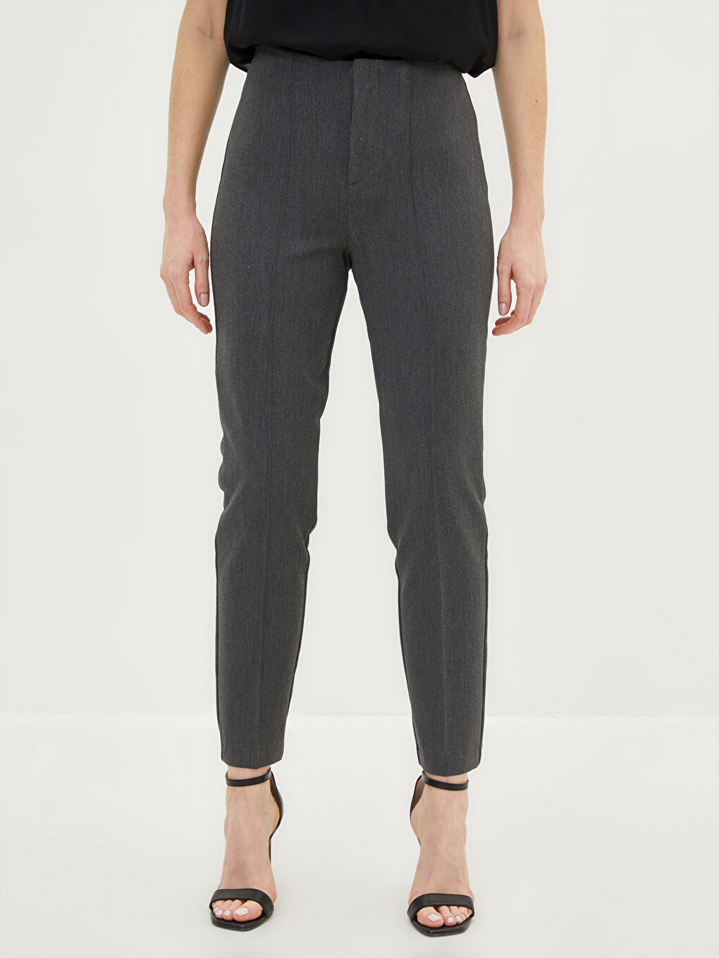 LC Waikiki LCW BASIC Pantalone - Slim fit -W1ID16Z8-QBT