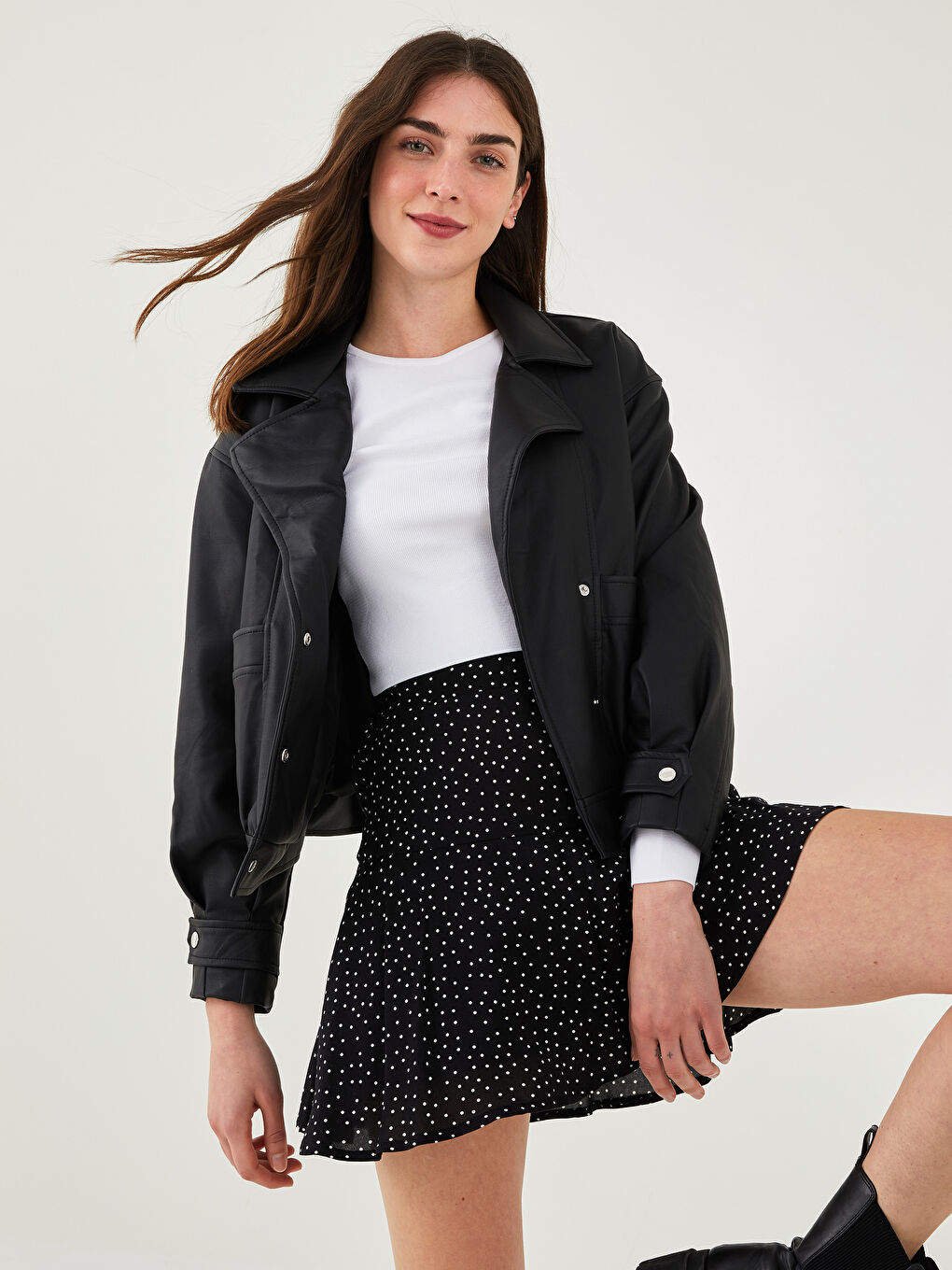 Elastic Waist Polka Dot Patterned Viscose Women's Short Skirt