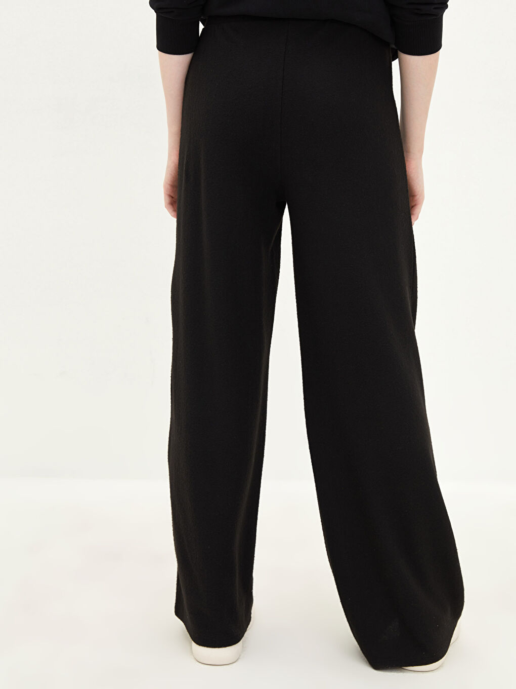 LCW Vision Kadın Beli Lastikli Slim Fit Düz Pantolon -W1ID68Z8-CWN