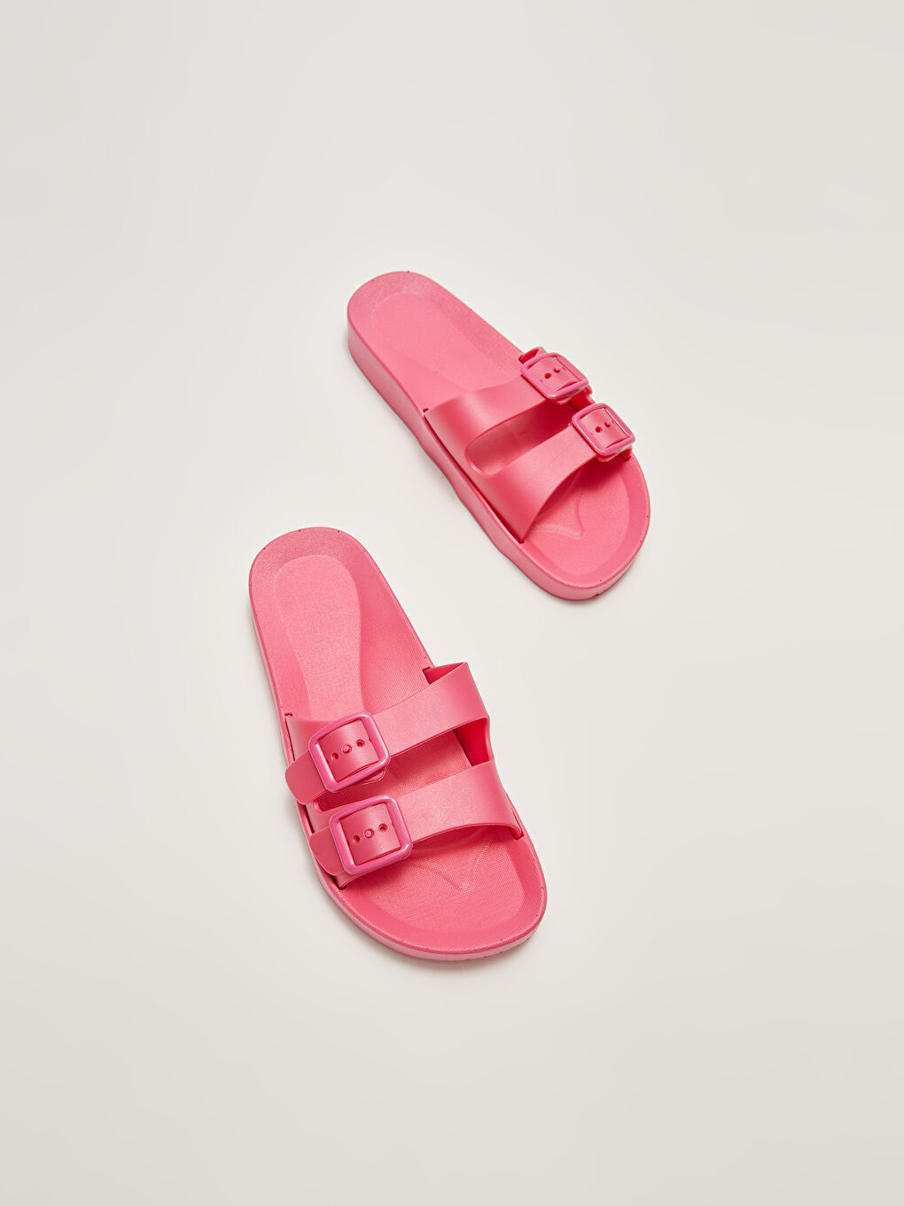 Fuşya Çift Bantlı Toka Detaylı Kadın Plaj Terliği-2