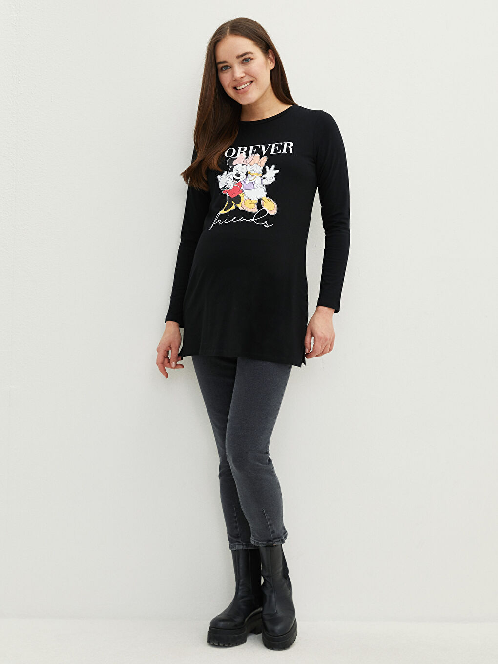 LCWAIKIKI Maternity Crew Neck Minnie Mouse Printed Long Sleeve Maternity T-Shirt -W1IE15Z8-CVL