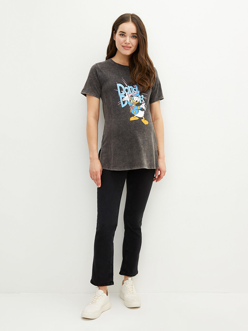 Gri Bisiklet Yaka Donald Duck Baskılı Kısa Kollu Pamuklu Hamile Tişört-1