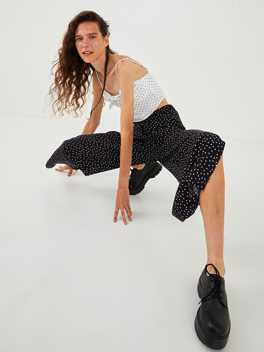 XSIDE Hose mit elastischer Taille, normaler Passform, weitem Bein, Schlitz und Viskose für Damen -W1IE52Z8-CVL