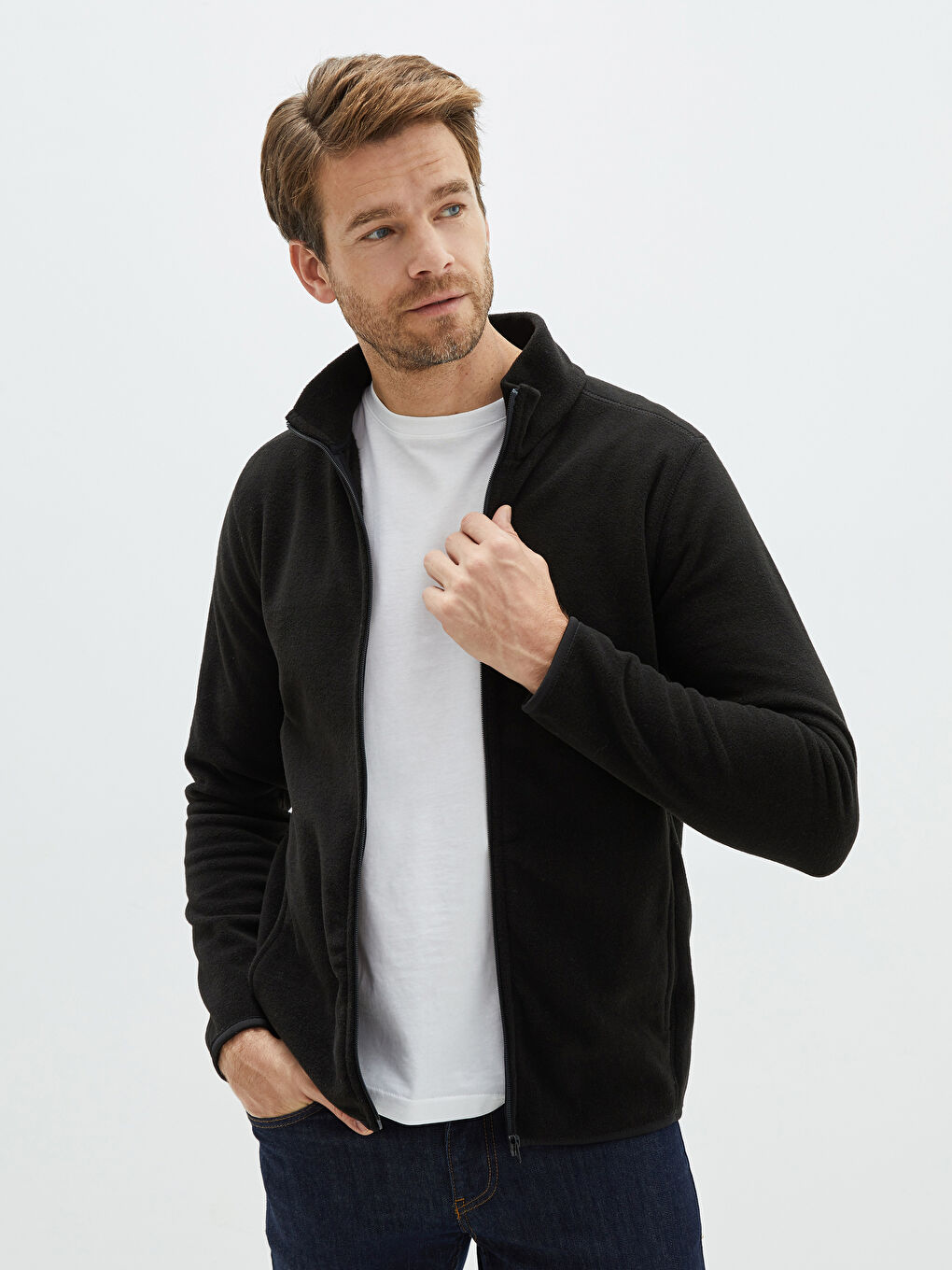 Siyah Standart Kalıp Dik Yaka Polar Erkek Spor Hırka