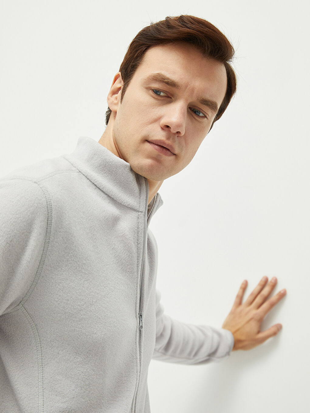 Bej Standart Kalıp Dik Yaka Polar Erkek Spor Hırka-2