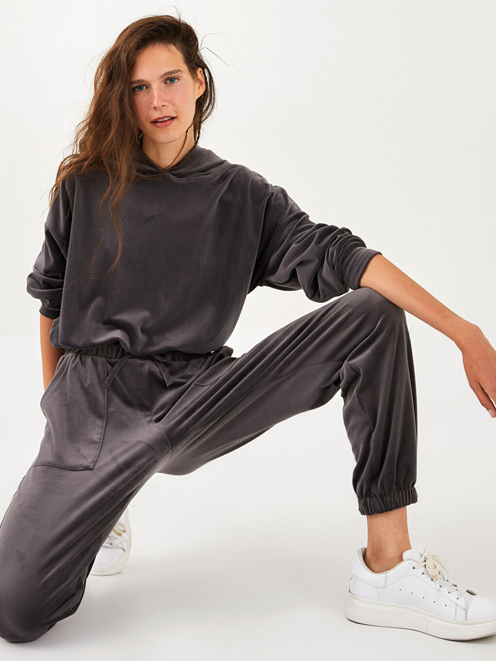 Pantaloni de Trening Jogger de Damă din Catifea cu Talie Elastică-3