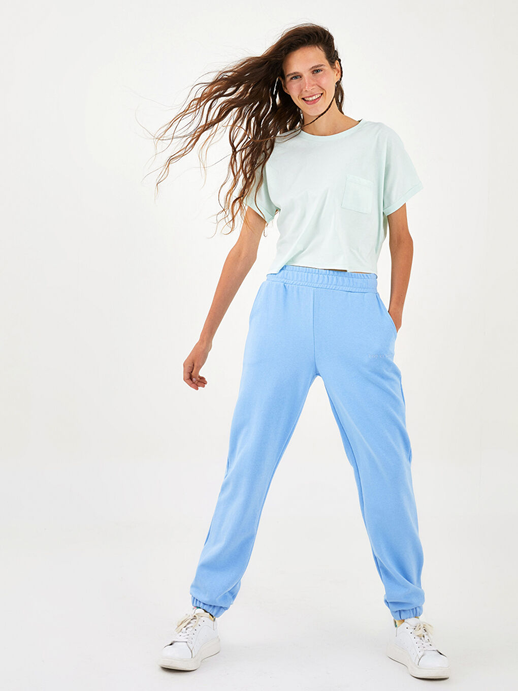 Turkuaz Bisiklet Yaka Düz Cep Detaylı Kısa Kollu Kadın Crop-2