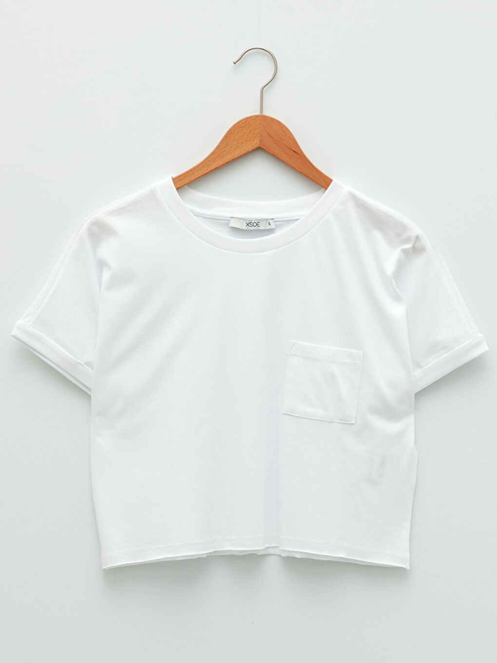 Beyaz Bisiklet Yaka Düz Cep Detaylı Kısa Kollu Kadın Crop-4