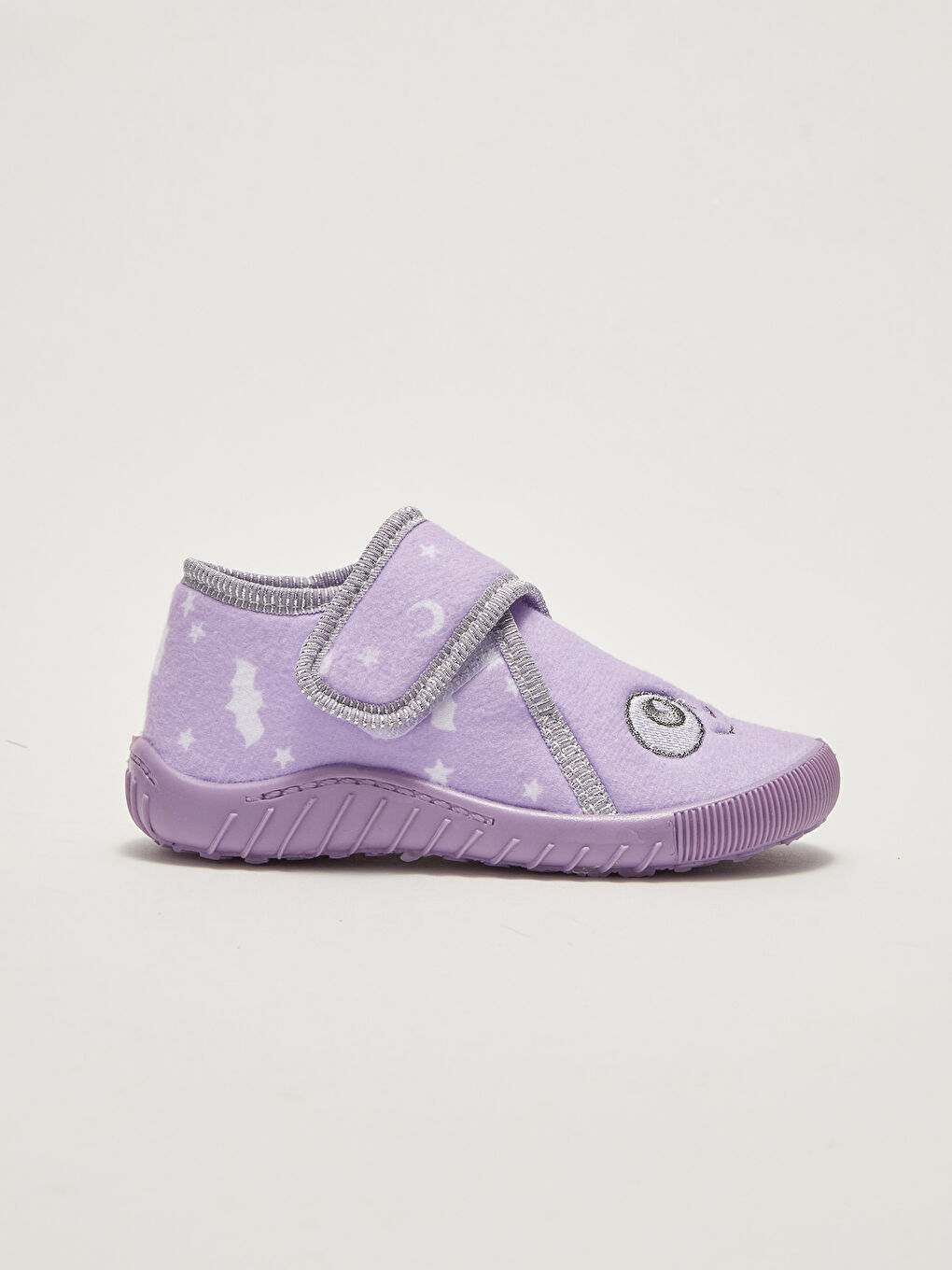 Lila Nakış Detaylı Cırt Cırtlı Kız Bebek Panduf-1