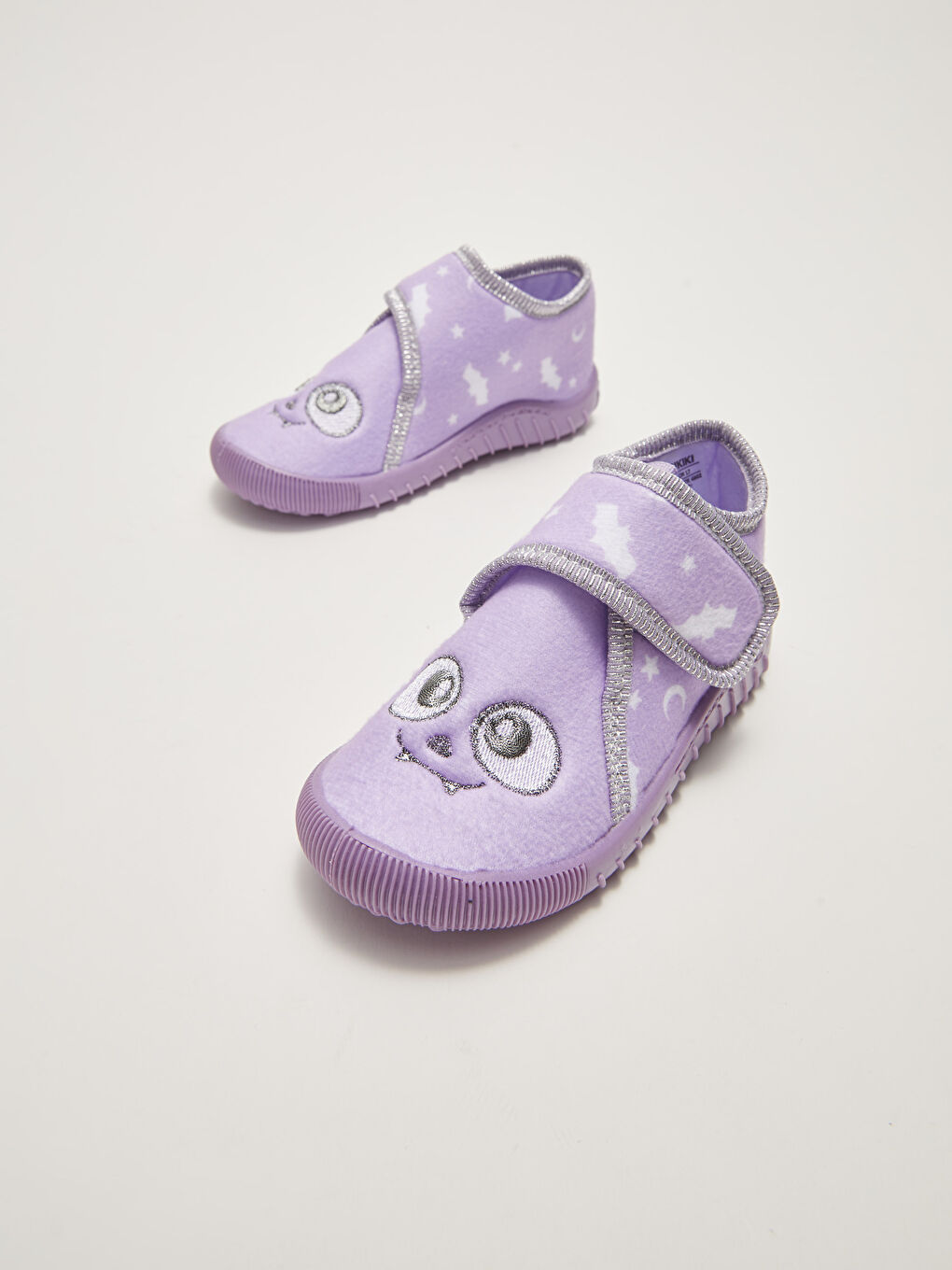 Lila Nakış Detaylı Cırt Cırtlı Kız Bebek Panduf-2