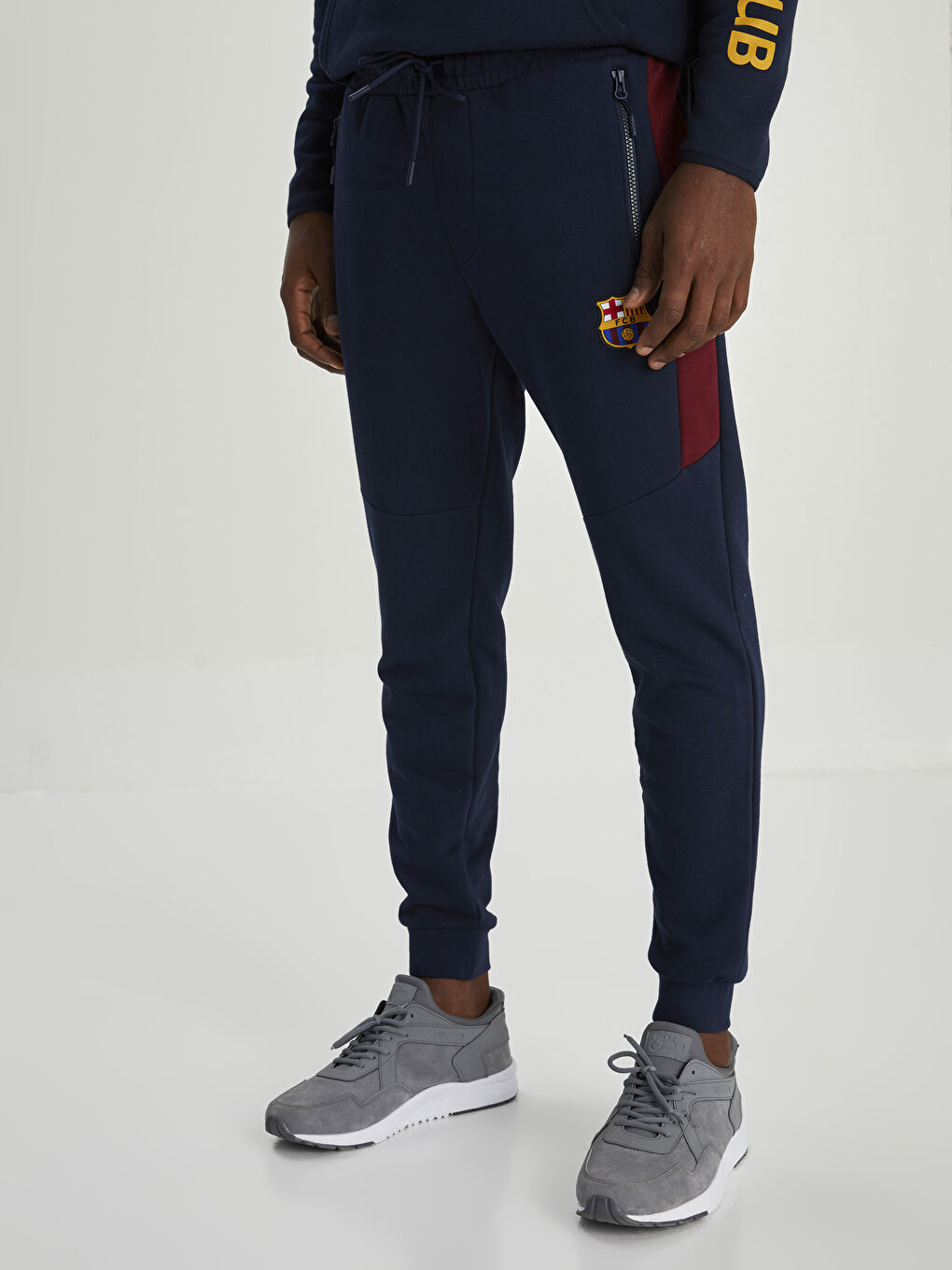 Standart Kalıp Barcelona Baskılı Aktif Spor Erkek Taraftar Jogger Eşofman Altı-2