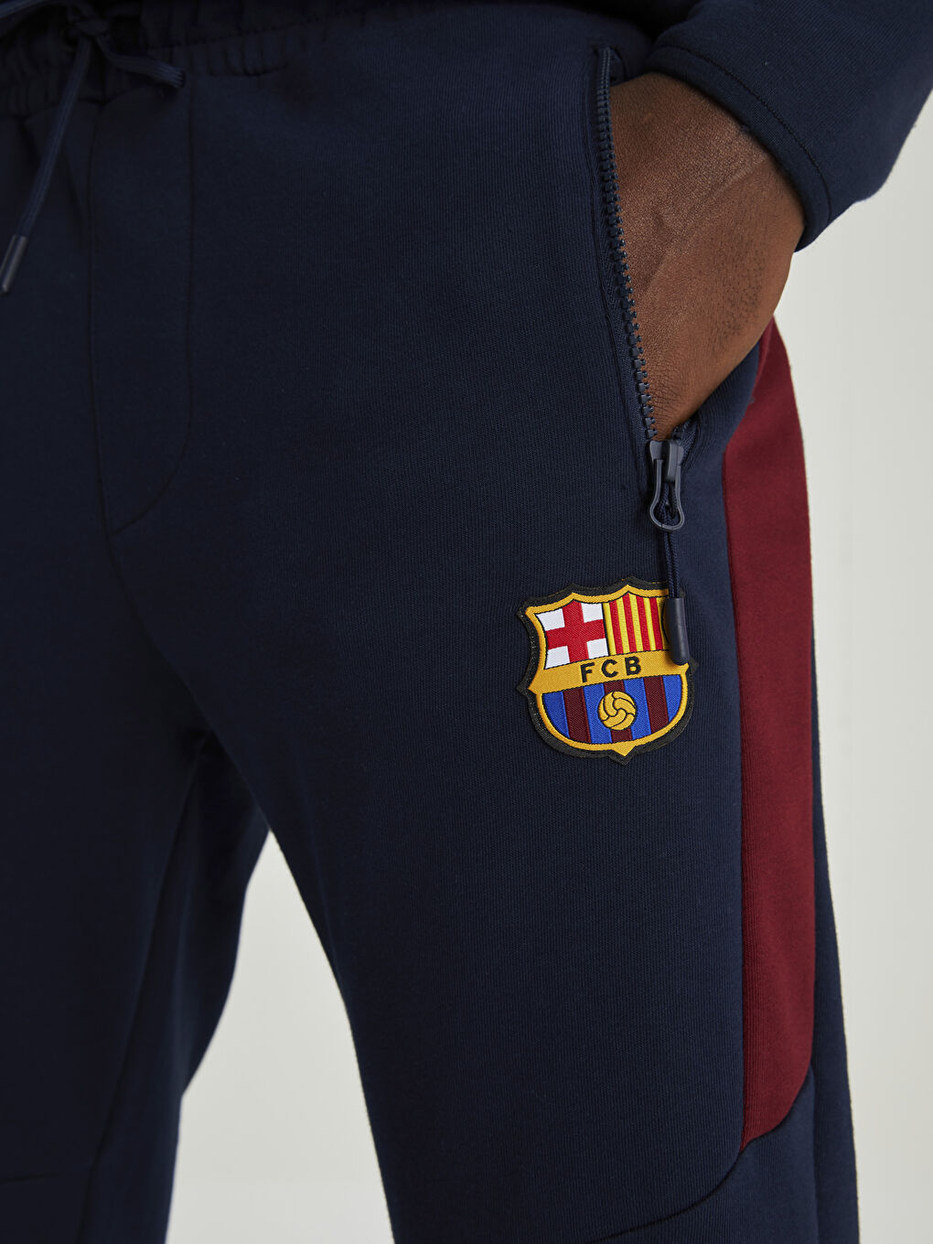 Standart Kalıp Barcelona Baskılı Aktif Spor Erkek Taraftar Jogger Eşofman Altı-3