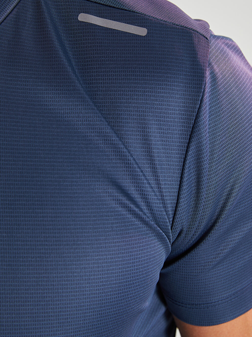 Mavi Bisiklet Yaka Kısa Kollu Aktif Spor Erkek Tişört-2