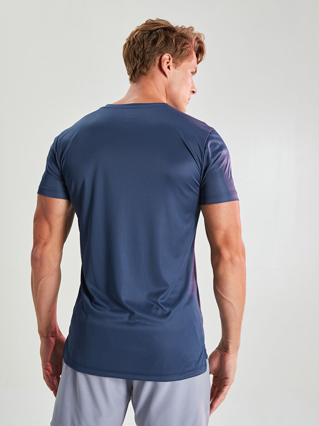 Mavi Bisiklet Yaka Kısa Kollu Aktif Spor Erkek Tişört-3