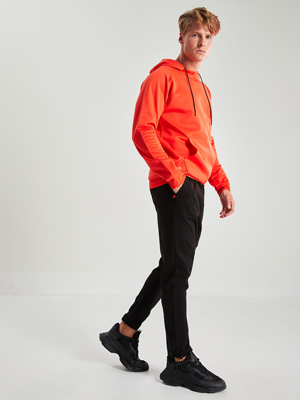 Siyah Slim Fit Erkek Spor Eşofman Altı-1