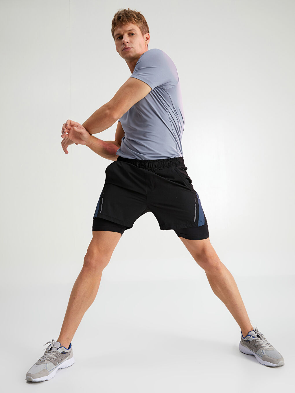LC Waikiki Slim Fit Men's Sports Tights Shorts -W1IF62Z8-CVL