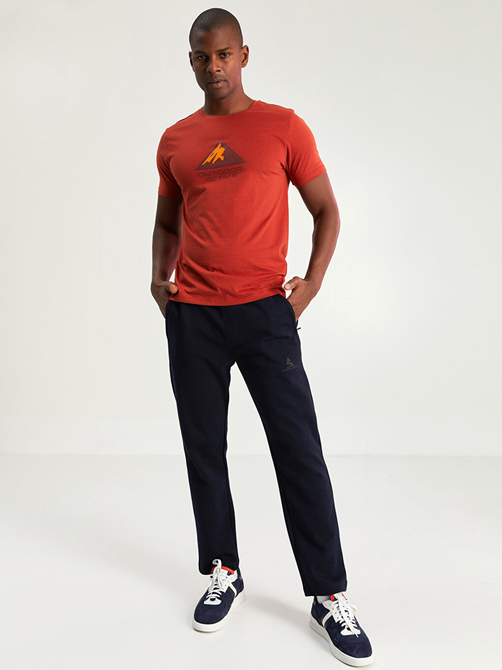 Turuncu Bisiklet Yaka Kısa Kollu Baskılı Erkek Spor Tişört-4