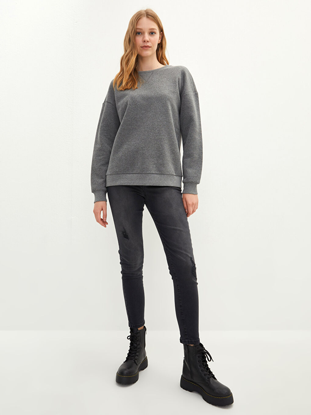 Gri Bisiklet Yaka Düz Kadın Kalın Sweatshirt-2