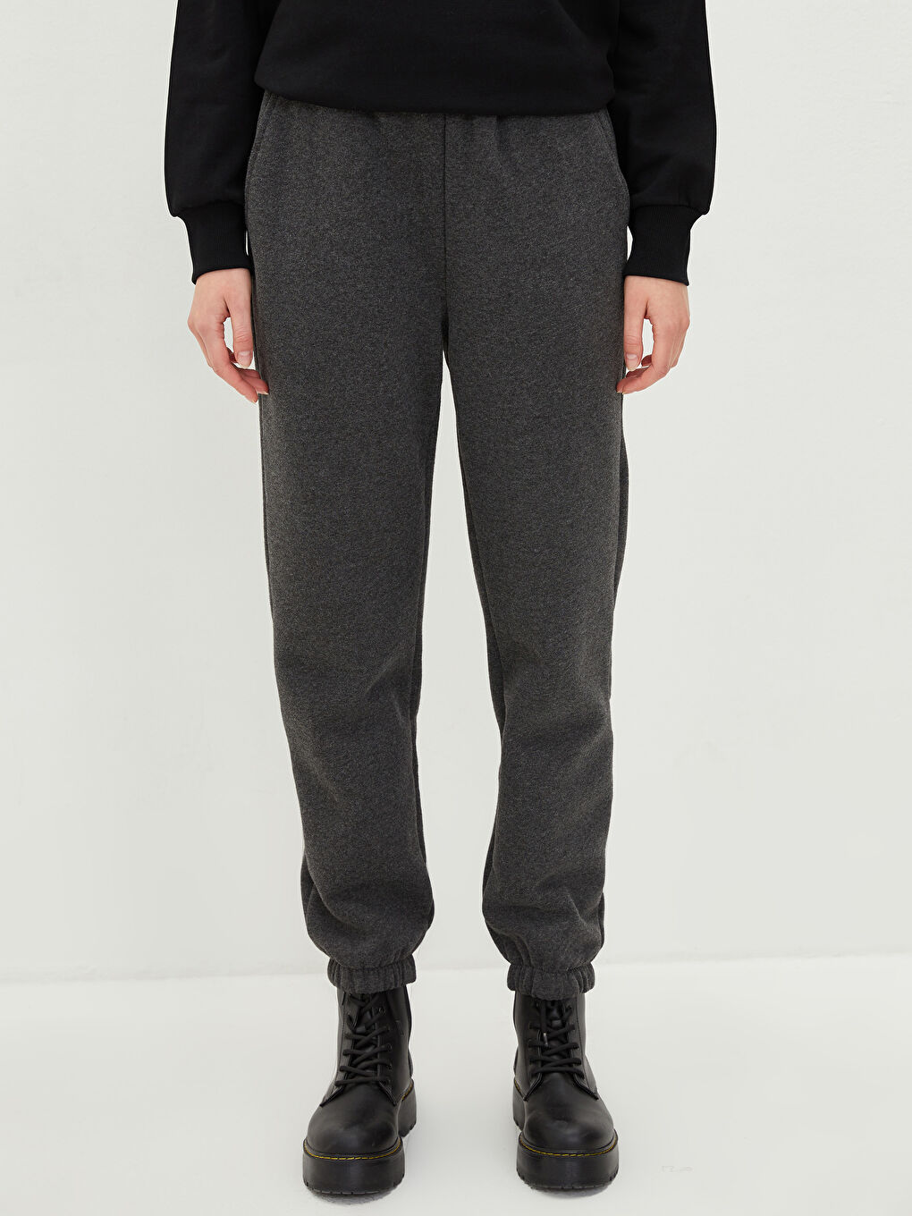 Antrasit Beli Lastikli Düz Cep Detaylı Kadın Kalın Jogger Eşofman Altı-3