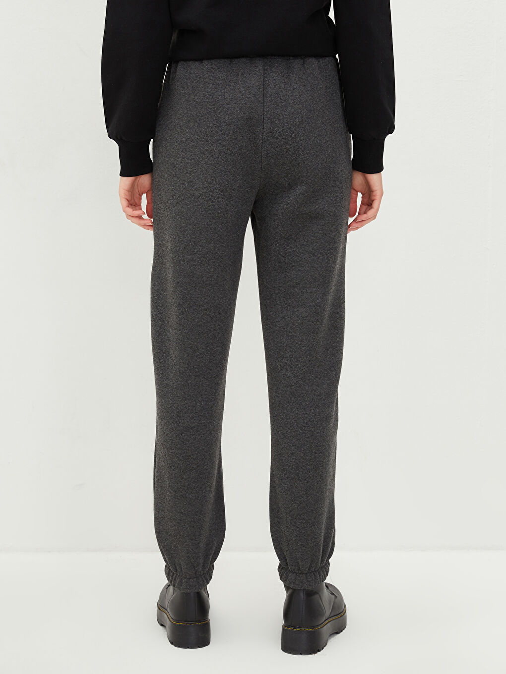 Antrasit Beli Lastikli Düz Cep Detaylı Kadın Kalın Jogger Eşofman Altı-4