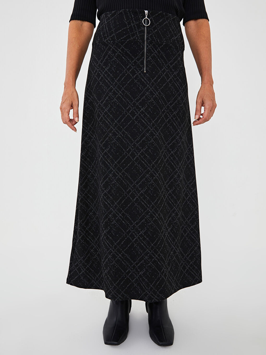 Antrasit Önden Fermuarlı Desenli A Kesim Ponte Kumaş Kadın Etek-3