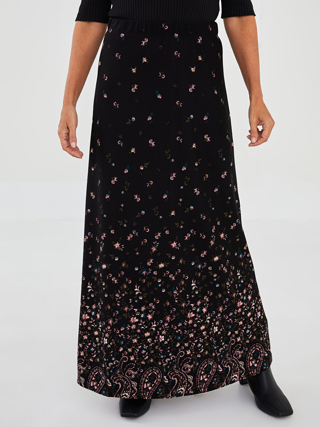 Siyah Beli Lastikli Desenli A Kesim Kadın Etek-2